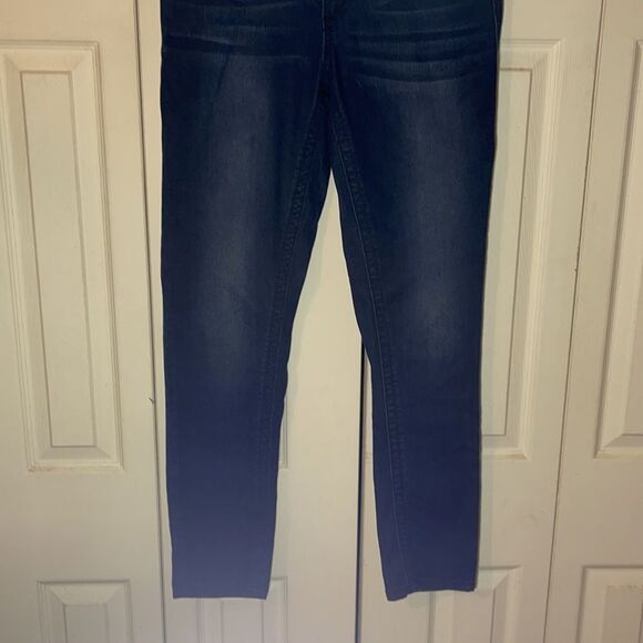 Seven7 Dark Wash Skinny Jeans Sequin Pockets 10 - Picture 4 of 16